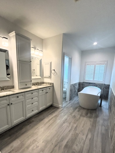 Residential Interior Painting, Bathroom Walls and Cabinets, Colleyville, Texas, 76034