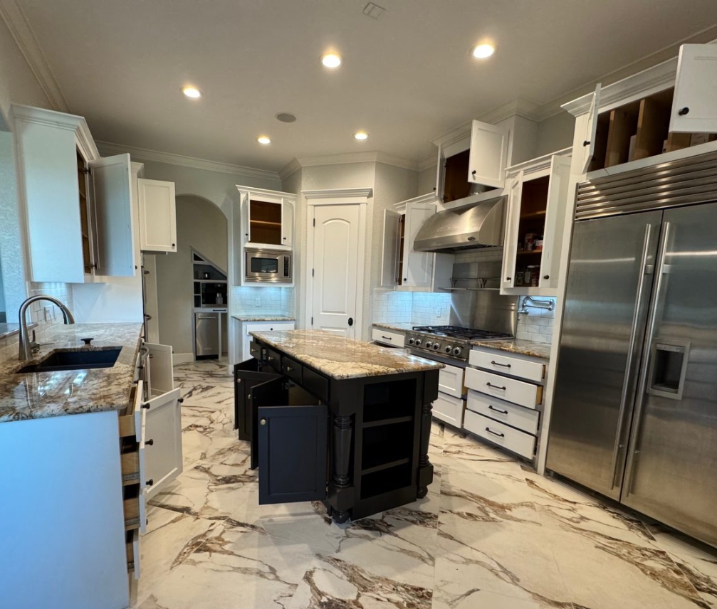 Residential Interior Painting, Kitchen Cabinetry and Walls, Grand Prairie, Texas, 75052 Residential Interior Painting, Kitchen Cabinetry and Walls, Grand Prairie, Texas, 75052